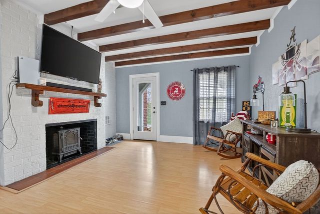 115 Sunset Dr, Livingston, TN 38570