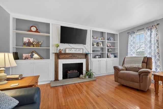 115 Sunset Dr, Livingston, TN 38570