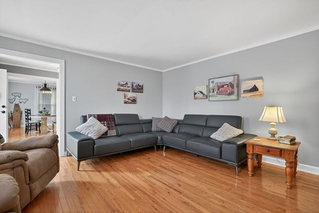 115 Sunset Dr, Livingston, TN 38570