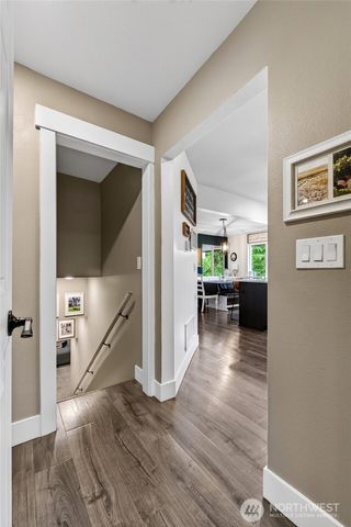 39611 62nd Avenue E, Eatonville, WA 98328