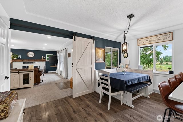 39611 62nd Avenue E, Eatonville, WA 98328