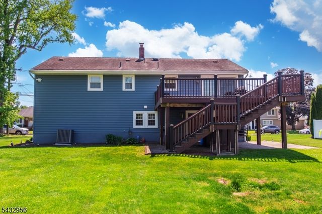 3 Knoll Rd, Fairfield Twp., NJ 07004