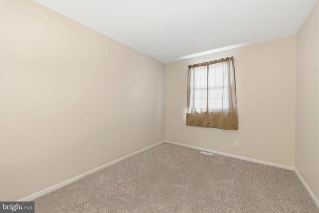 55 PLYMOUTH RD, Hammonton, NJ 08037