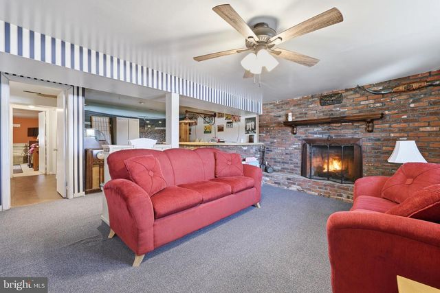 55 PLYMOUTH RD, Hammonton, NJ 08037