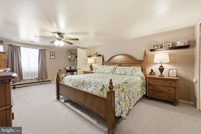 55 PLYMOUTH RD, Hammonton, NJ 08037