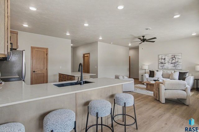 9201 W 43rd St Street, Sioux Falls, SD 57106