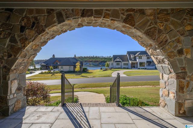 2400 BLACKRIDGE DRIVE, Hoover, AL 35244