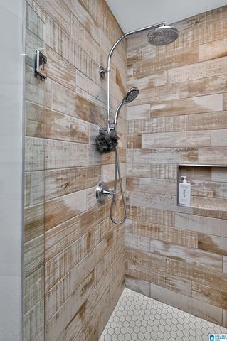 2400 BLACKRIDGE DRIVE, Hoover, AL 35244