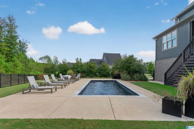 2400 BLACKRIDGE DRIVE, Hoover, AL 35244