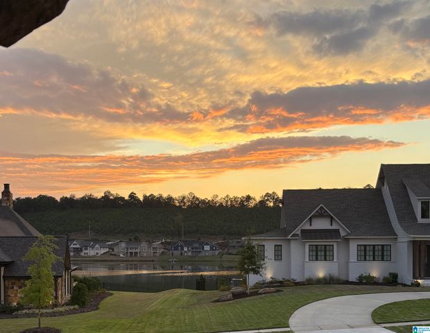 2400 BLACKRIDGE DRIVE, Hoover, AL 35244