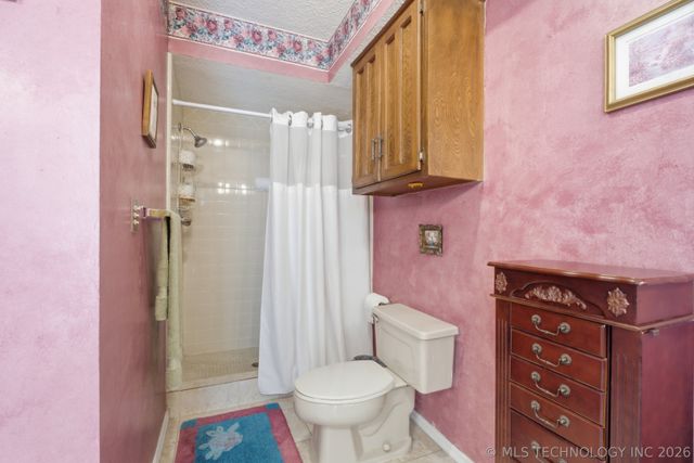 8714 S 69th East Avenue, Tulsa, OK 74133