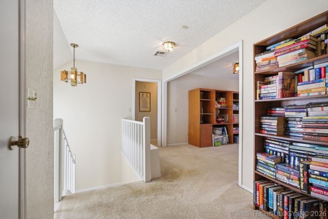 8714 S 69th East Avenue, Tulsa, OK 74133