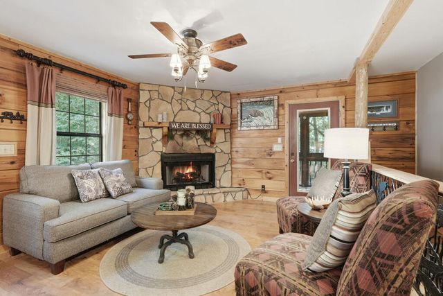 288 Ridgecrest Circle, Ellijay, GA 30540