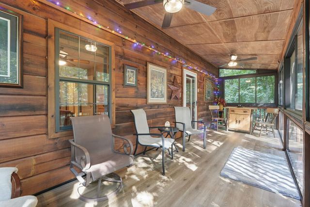 288 Ridgecrest Circle, Ellijay, GA 30540