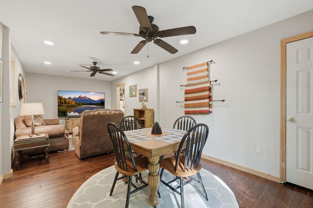288 Ridgecrest Circle, Ellijay, GA 30540