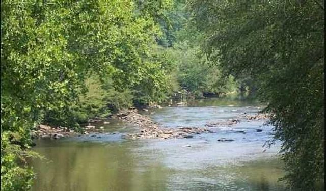 288 Ridgecrest Circle, Ellijay, GA 30540