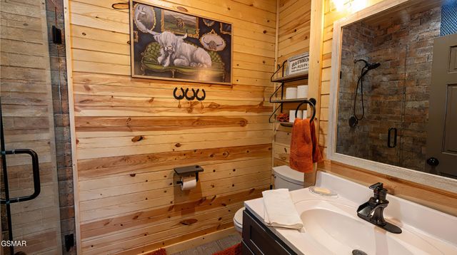 1501 Peach Tree Street, Pigeon Forge, TN 37862