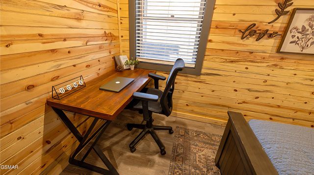 1501 Peach Tree Street, Pigeon Forge, TN 37862