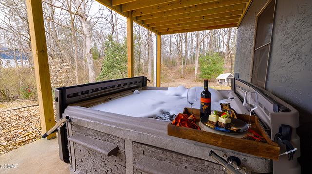 1501 Peach Tree Street, Pigeon Forge, TN 37862