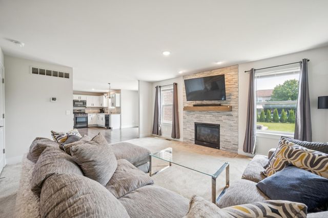 6921 Chandler Drive, Van Buren Twp, MI 48111