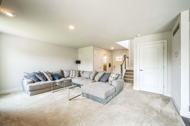 6921 Chandler Drive, Van Buren Twp, MI 48111