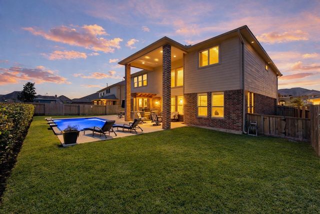 4912 Isla Canela Lane, League City, TX 77573