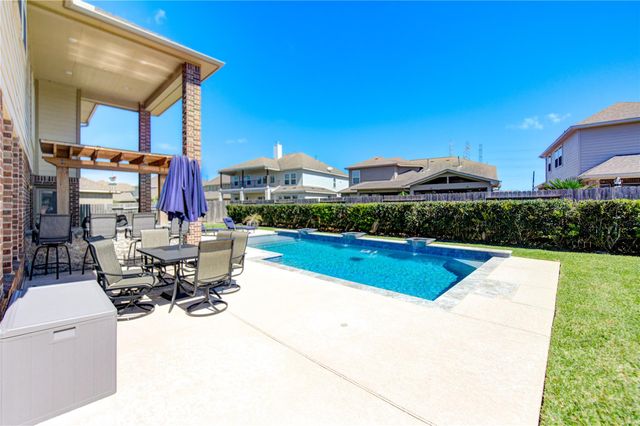 4912 Isla Canela Lane, League City, TX 77573