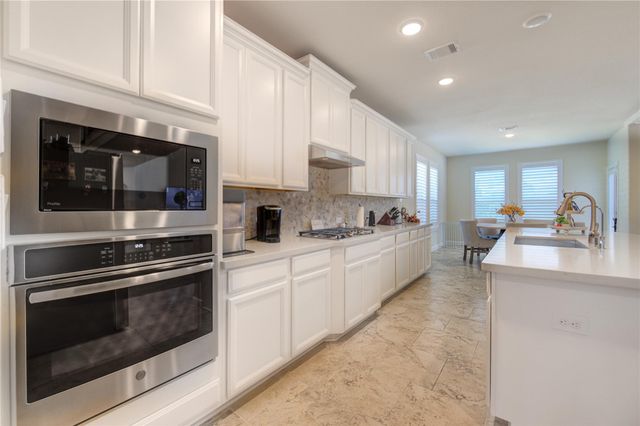 4912 Isla Canela Lane, League City, TX 77573