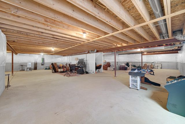 11388 Clyde Drive, Crown Point, IN 46307
