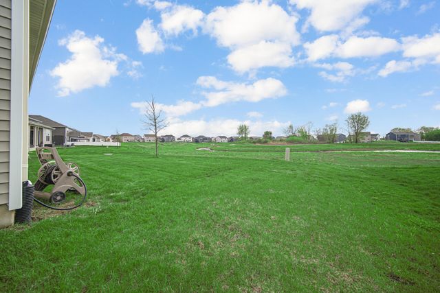 11388 Clyde Drive, Crown Point, IN 46307