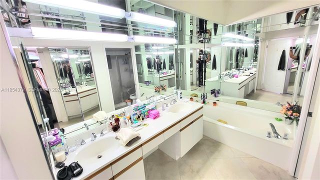 3530 Mystic Pointe Drive 2508, Aventura, FL 33180