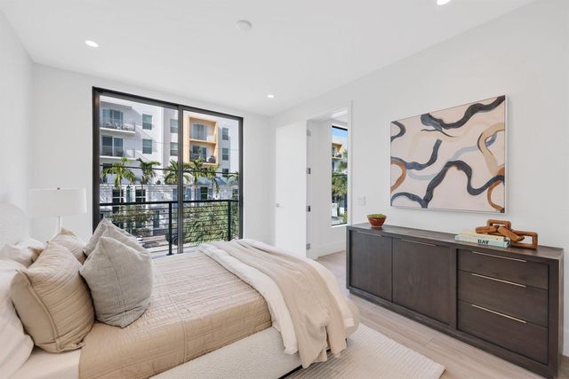 408 SE 2nd Street, Delray Beach, FL 33483