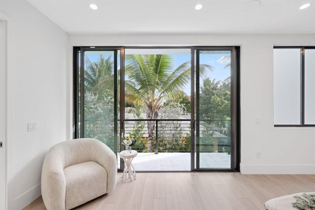 408 SE 2nd Street, Delray Beach, FL 33483