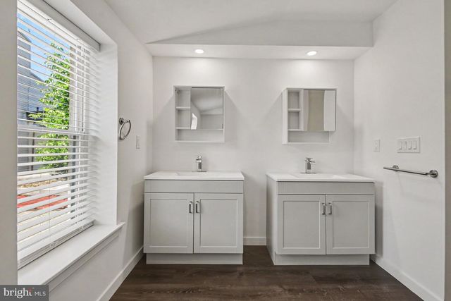 3520 W ALLEGHENY AVE, Philadelphia, PA 19132