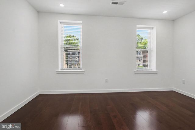 3520 W ALLEGHENY AVE, Philadelphia, PA 19132
