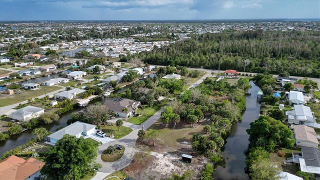 3015 BANYAN WAY, Punta Gorda, FL 33950