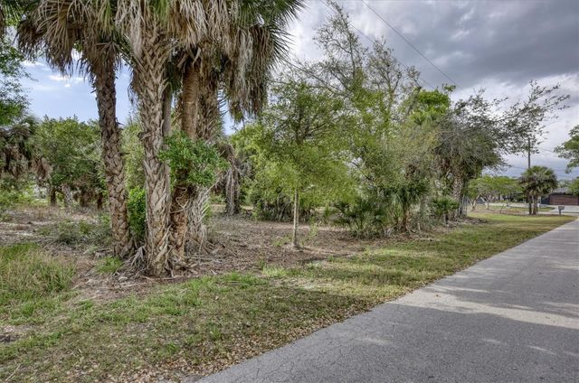 3015 BANYAN WAY, Punta Gorda, FL 33950