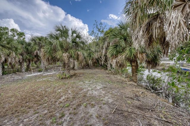 3015 BANYAN WAY, Punta Gorda, FL 33950