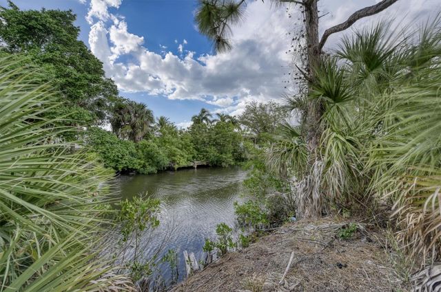 3015 BANYAN WAY, Punta Gorda, FL 33950