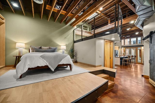 152 S Jefferson St, Spokane, WA 99201