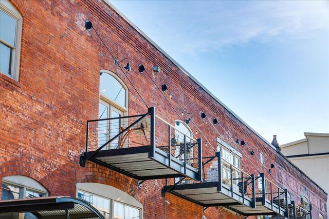 152 S Jefferson St, Spokane, WA 99201