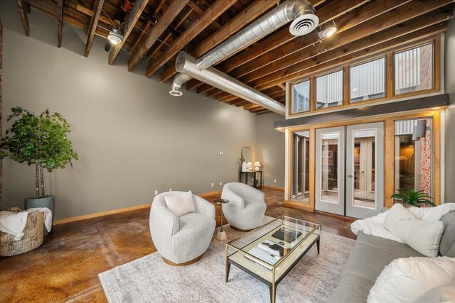 152 S Jefferson St, Spokane, WA 99201