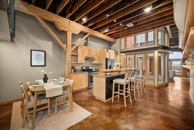 152 S Jefferson St, Spokane, WA 99201