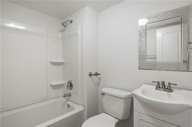 3456 Village Glen Court, Snellville, GA 30039