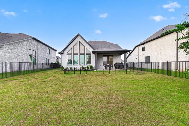 19335 Hackberry Hollow Trail, Cypress, TX 77433