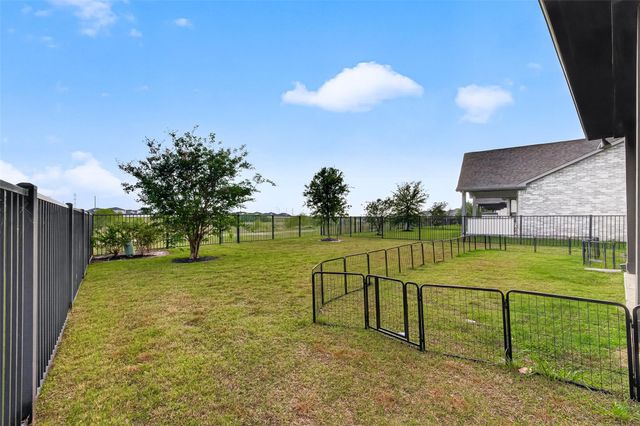 19335 Hackberry Hollow Trail, Cypress, TX 77433