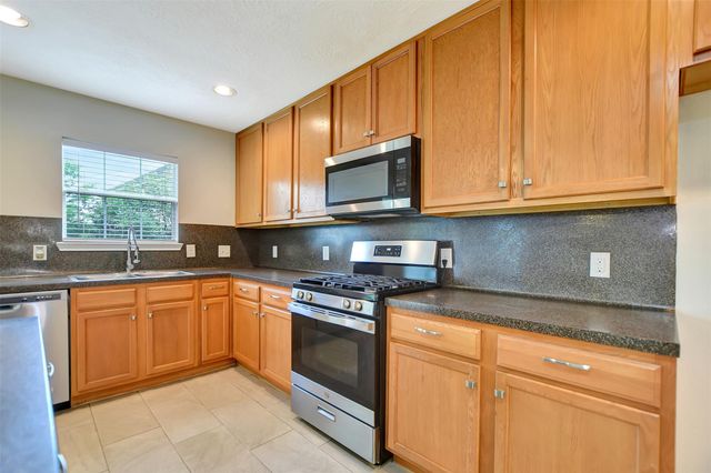 29198 Legends Green Drive, Spring, TX 77386