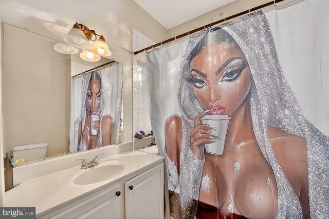 1911 8TH ST NW, Washington, DC 20001