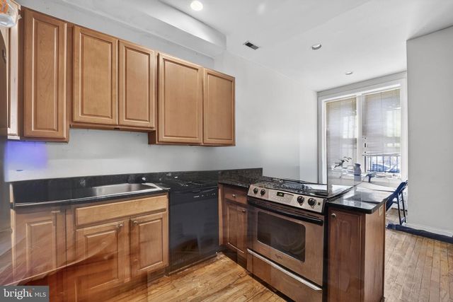 1911 8TH ST NW, Washington, DC 20001