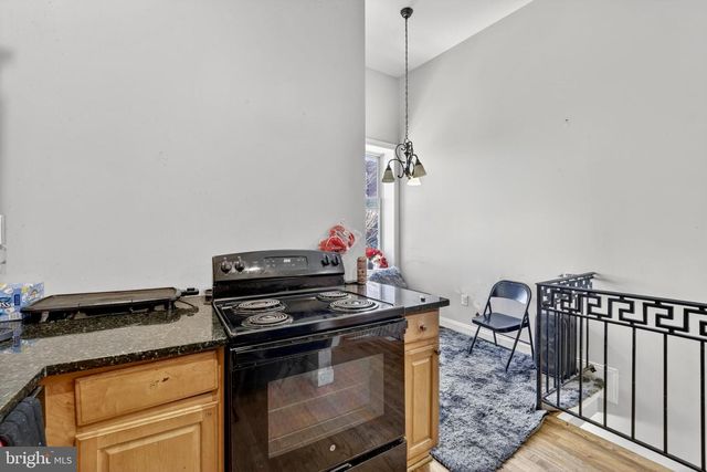 1911 8TH ST NW, Washington, DC 20001